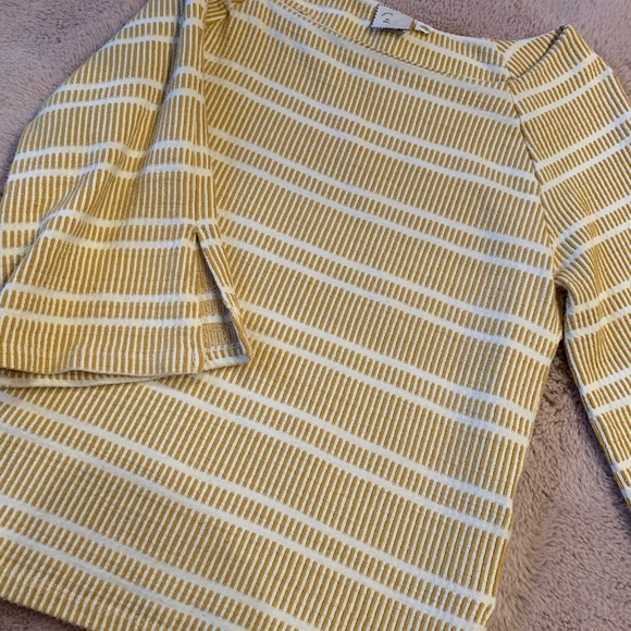 Anthropologie POSTMARK trendsetter top in yellow . size S - Picture 3 of 5